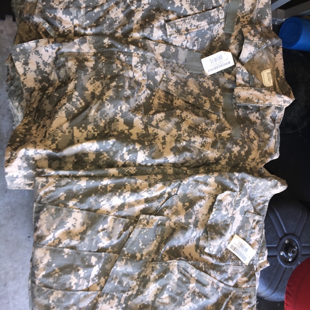 Army Uniforms